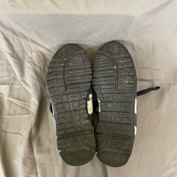 Lazy Shoes 🦥 Unique Sloth Novelty Print Sneakers size Men's 7 Womens 9 Unisex - Picture 5 of 8